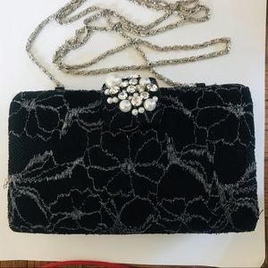 Lord & Taylor Evening bag Elegant Black with Silver Marbling  and Silver Chain